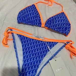 Coming Soon! 😁 Cheeky Bikini! 🍊💙